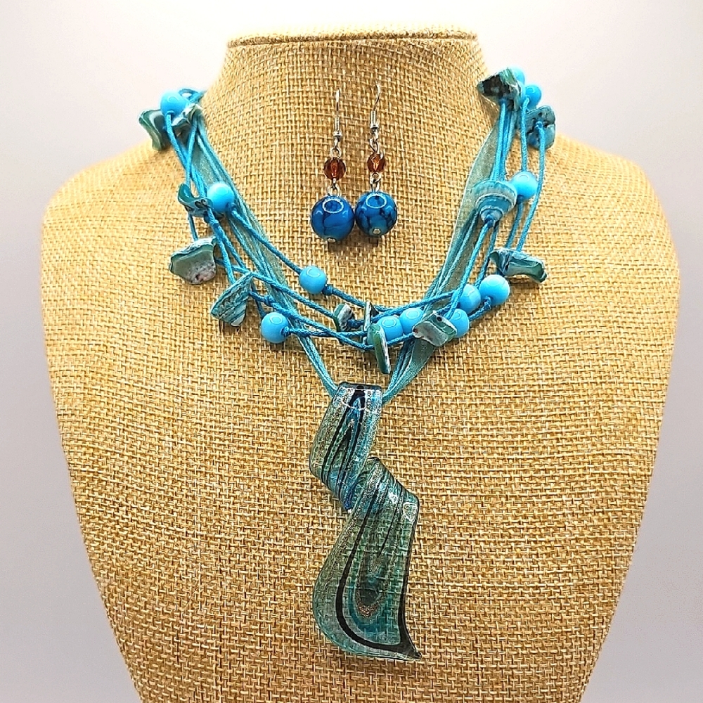 Mermaidcore Necklace and Earring Set